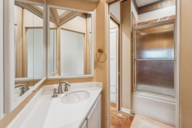 58 Oakridge COURT, Fond Du Lac, WI 54937