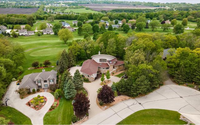 58 Oakridge COURT, Fond Du Lac, WI 54937