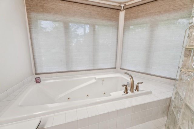 58 Oakridge COURT, Fond Du Lac, WI 54937