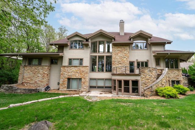 58 Oakridge COURT, Fond Du Lac, WI 54937