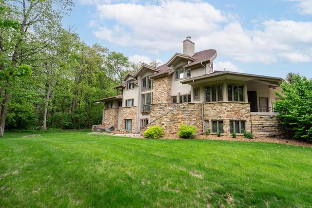 58 Oakridge COURT, Fond Du Lac, WI 54937
