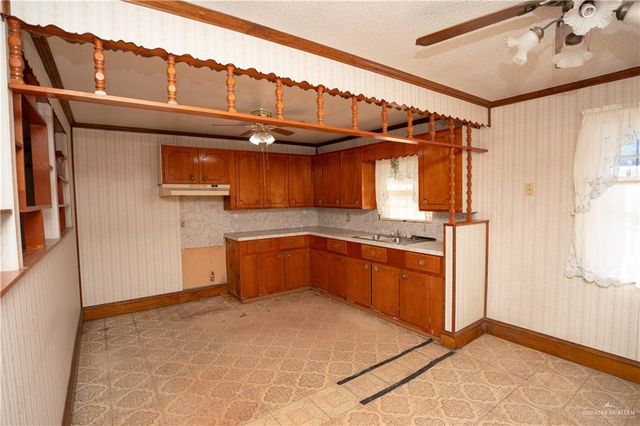 501 N Park Avenue, Pharr, TX 78577