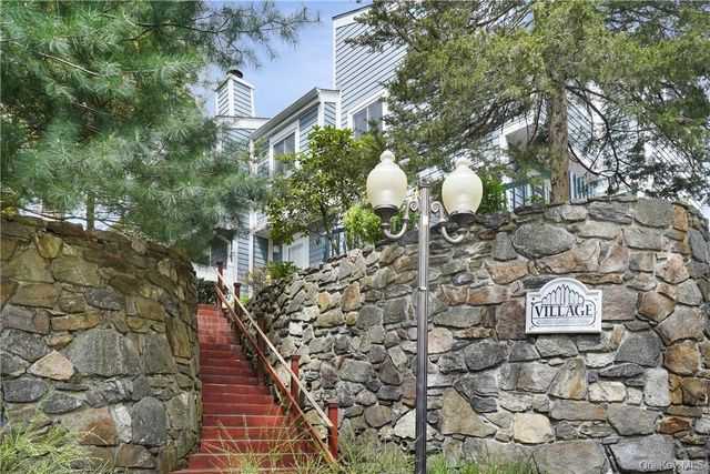 25 Barker Street 102, Mount Kisco, NY 10549