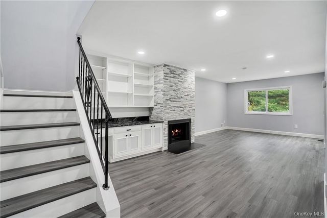 25 Barker Street 102, Mount Kisco, NY 10549