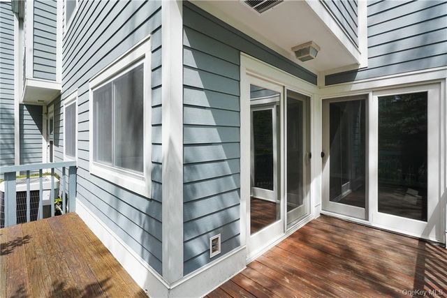 25 Barker Street 102, Mount Kisco, NY 10549