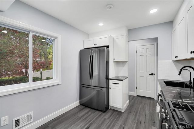 25 Barker Street 102, Mount Kisco, NY 10549