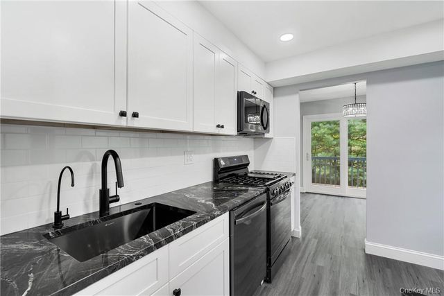 25 Barker Street 102, Mount Kisco, NY 10549