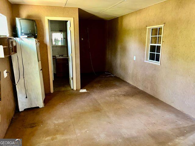 2175 Hulmes Chapel Road, Elberton, GA 30635