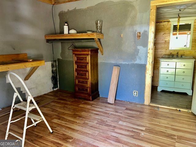 2175 Hulmes Chapel Road, Elberton, GA 30635