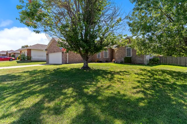 953 Megan Lane, Willard, MO 65781