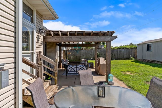 953 Megan Lane, Willard, MO 65781