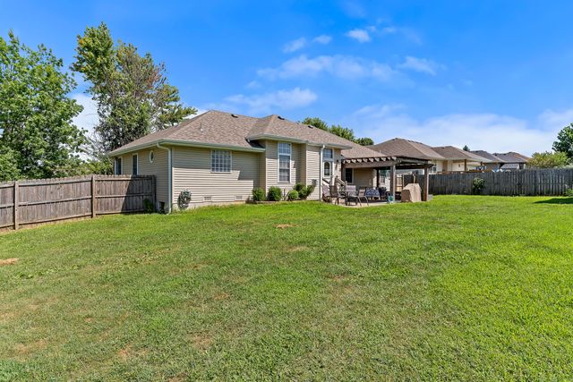 953 Megan Lane, Willard, MO 65781