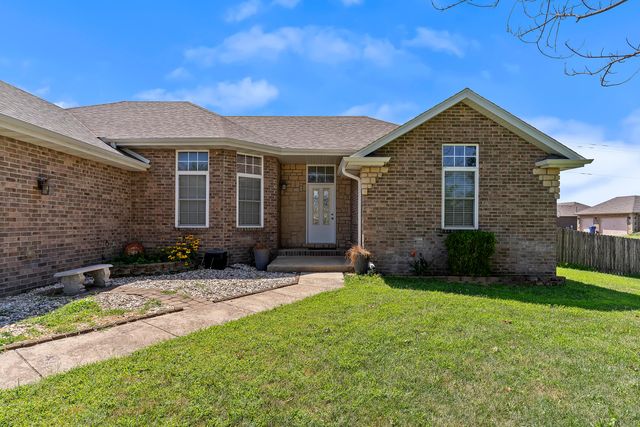 953 Megan Lane, Willard, MO 65781
