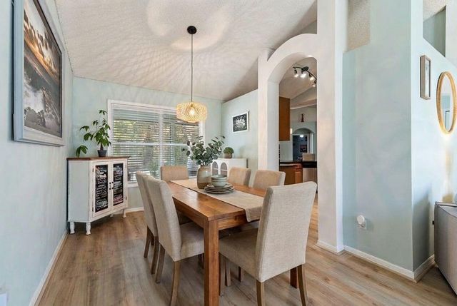 921 NE Zebrina Senda, Jensen Beach, FL 34957