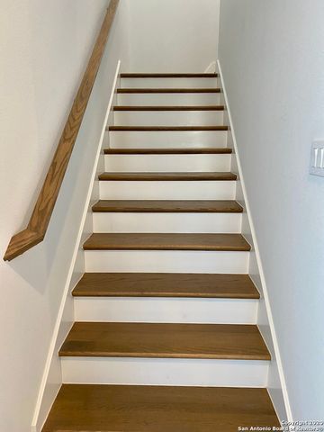 725 Hays, San Antonio, TX 78202