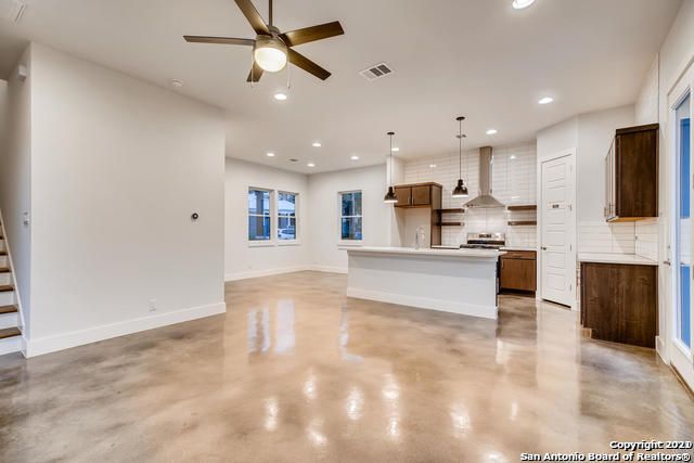 725 Hays, San Antonio, TX 78202