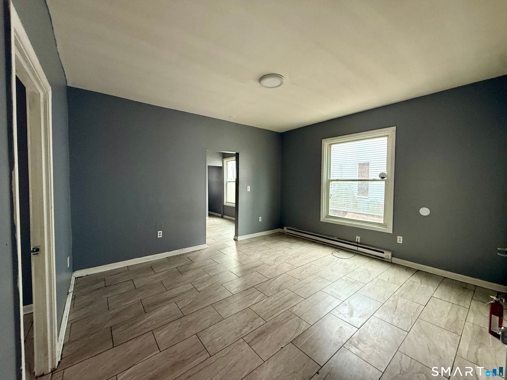 72 Burton Street, Waterbury, CT 06704