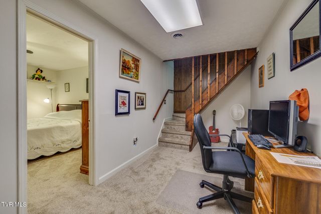 1000 Garden Lane, Bristol, VA 24201