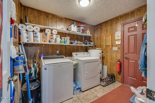 1000 Garden Lane, Bristol, VA 24201