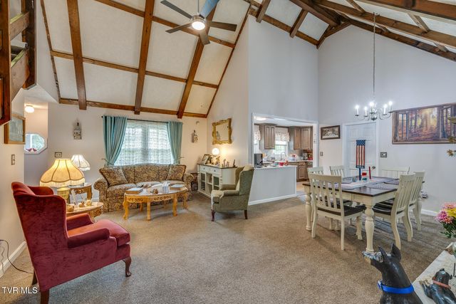 1000 Garden Lane, Bristol, VA 24201