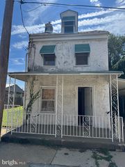 4555 WORRELL CT, Philadelphia, PA 19124