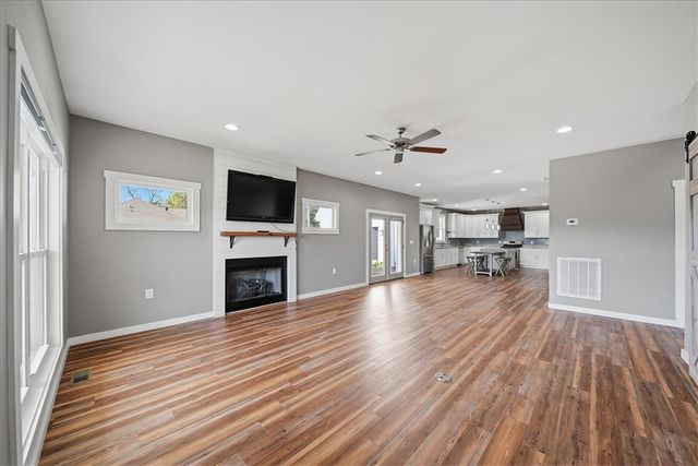 442 Twin View Drive, Westminster, SC 29693