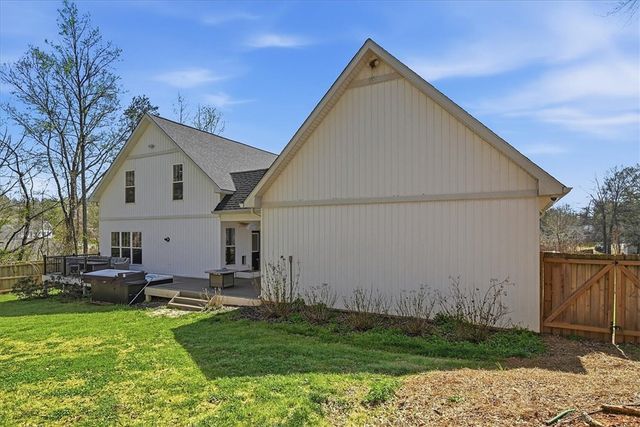 442 Twin View Drive, Westminster, SC 29693