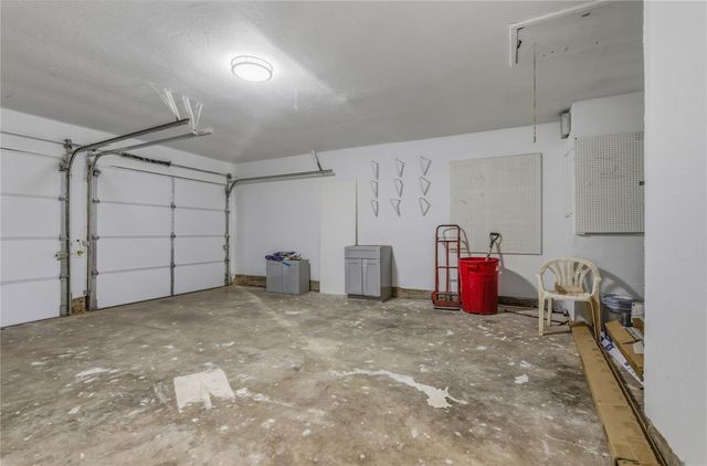 4605 NE meadowvale Drive, Midwest City, OK 73110