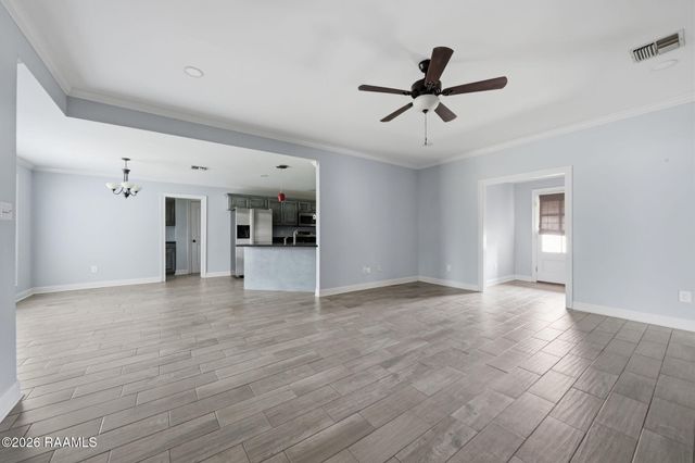 205 Wildflower Drive, Lafayette, LA 70509