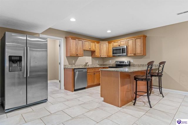 90 Chancellor Court, Elizabethtown, KY 42701