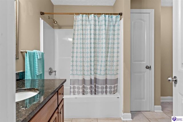 90 Chancellor Court, Elizabethtown, KY 42701