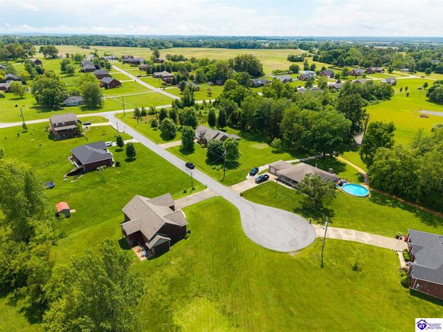 90 Chancellor Court, Elizabethtown, KY 42701