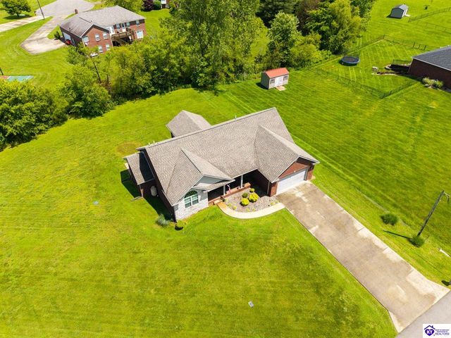 90 Chancellor Court, Elizabethtown, KY 42701