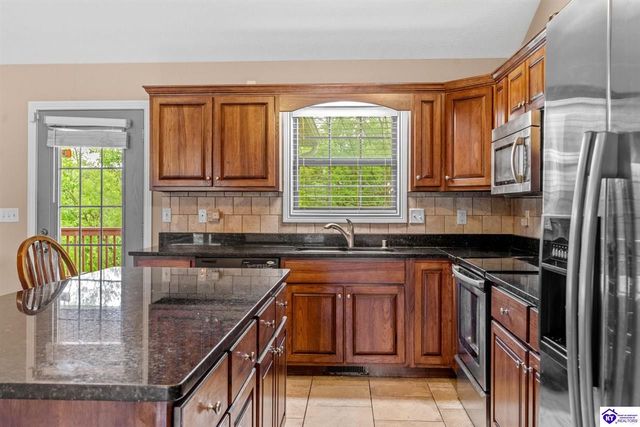 90 Chancellor Court, Elizabethtown, KY 42701