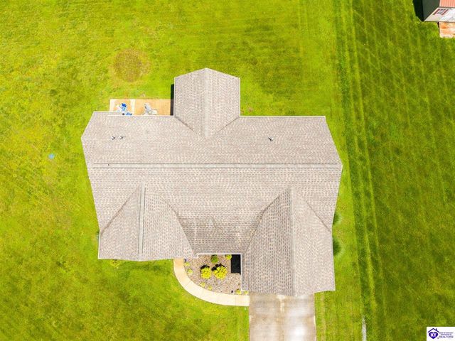 90 Chancellor Court, Elizabethtown, KY 42701