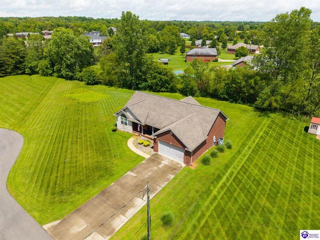90 Chancellor Court, Elizabethtown, KY 42701