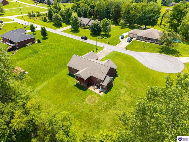 90 Chancellor Court, Elizabethtown, KY 42701