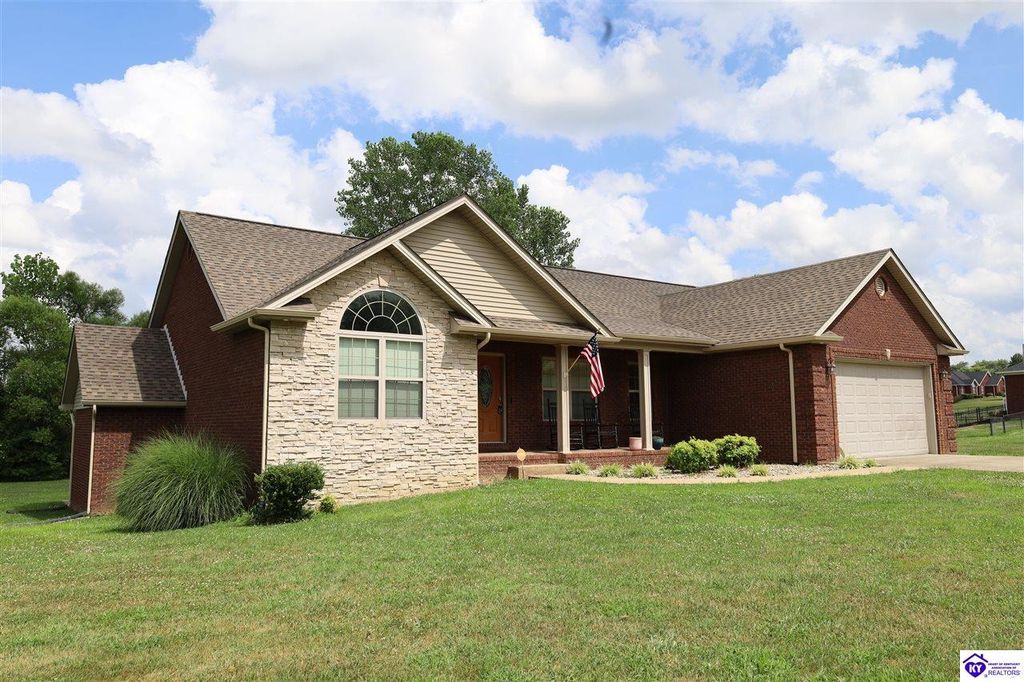90 Chancellor Court, Elizabethtown, KY 42701