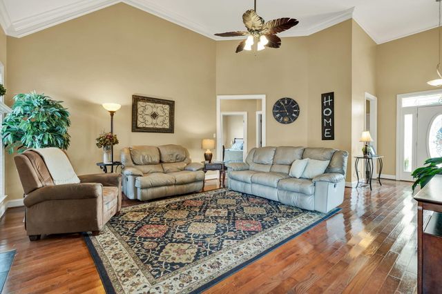 149 Candice Drive NE, Cleveland, TN 37323