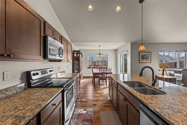 9848 Durston Road A, Bozeman, MT 59718