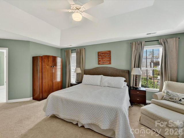 16023 Cranleigh Drive, Huntersville, NC 28078