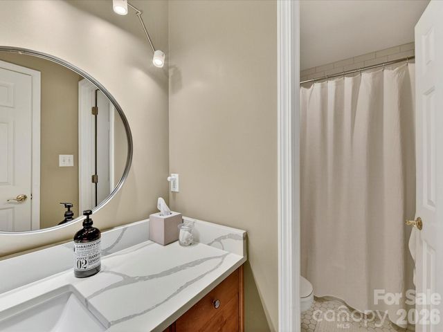 16023 Cranleigh Drive, Huntersville, NC 28078