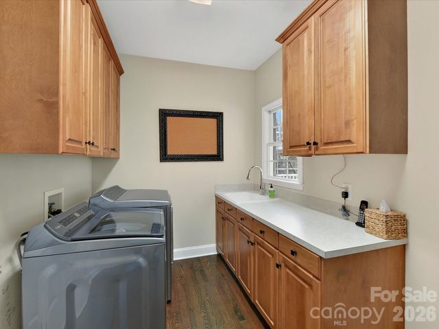 16023 Cranleigh Drive, Huntersville, NC 28078