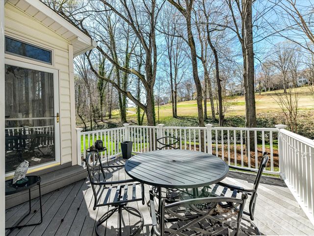 16023 Cranleigh Drive, Huntersville, NC 28078