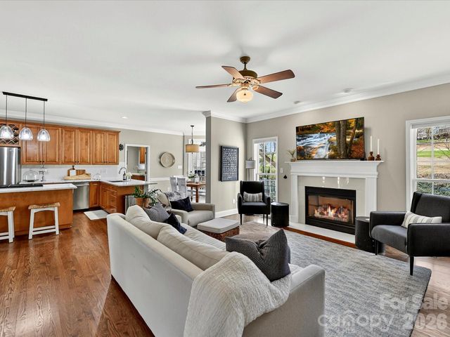 16023 Cranleigh Drive, Huntersville, NC 28078