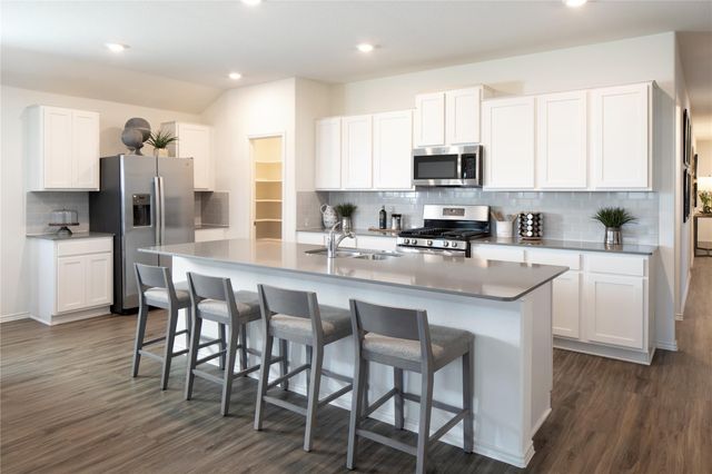 1628 Flying Horseshoe BND, Georgetown, TX 78628