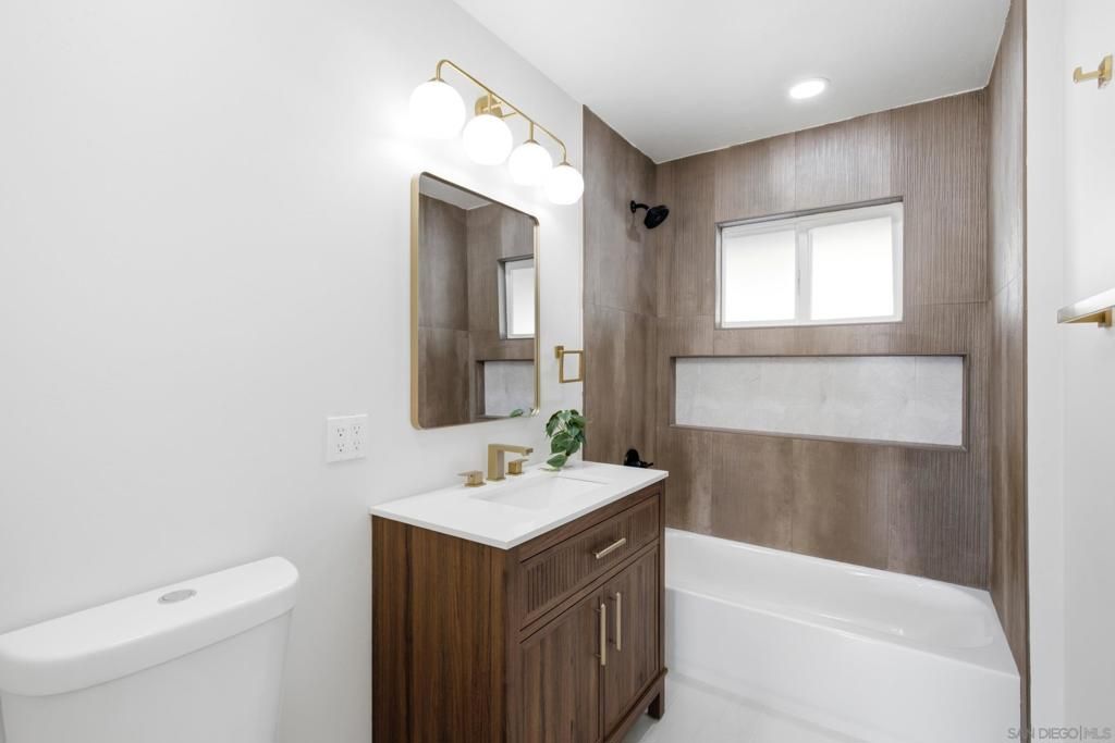 Image 21 of property listing at 2901 Helix, Spring Valley, CA 91977