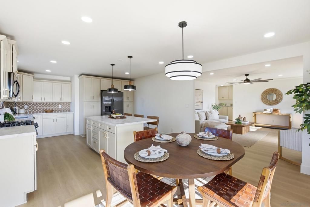 Image 9 of property listing at 2901 Helix, Spring Valley, CA 91977