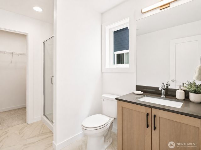 16534 77th Avenue NE, Kenmore, WA 98028