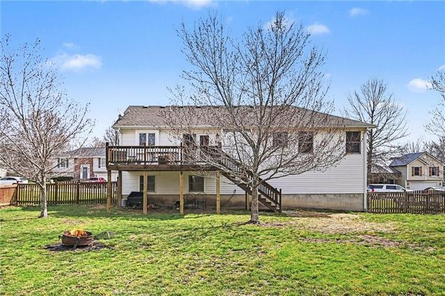 205 Rhodus Court, Lawson, MO 64062